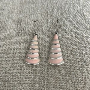 vintage 80s geometric triangle drop earrings pink